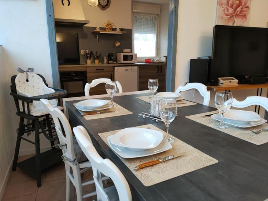 Villecomtal-Sur-Arros Meuble 3 Etoiles Dans Un Petit Village Du Gers מראה חיצוני תמונה